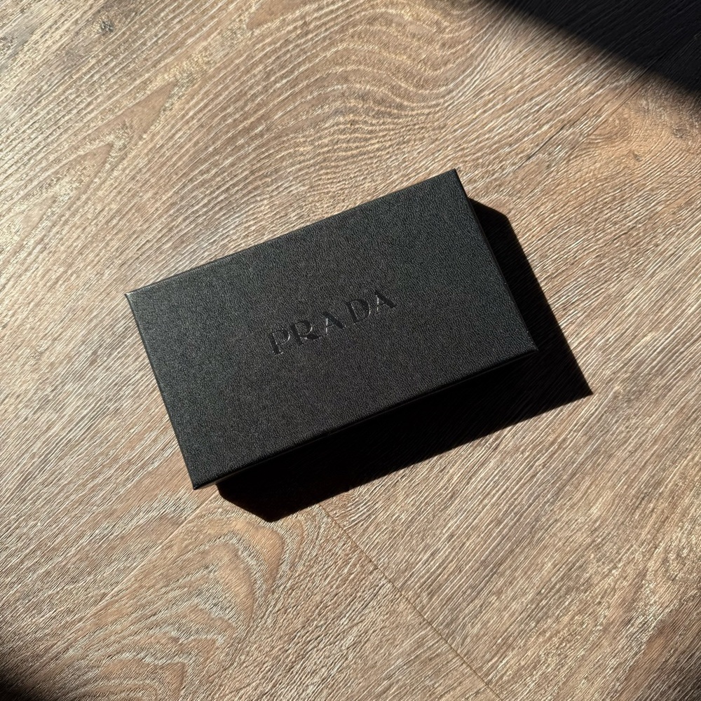 Prada Blush Pink Card Holder - Picture 9 of 9